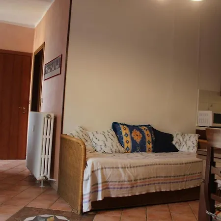 Silenzioso Vicino Stazione Universita Ospedali